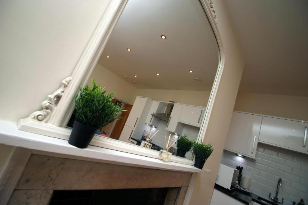 Beautiful 2 Bedroom In Bath